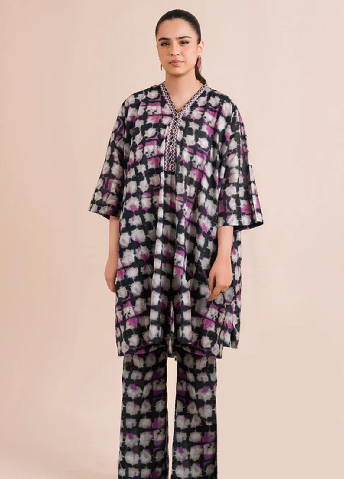 Declare Pret Printed Lawn 2 Piece Suit P1124B