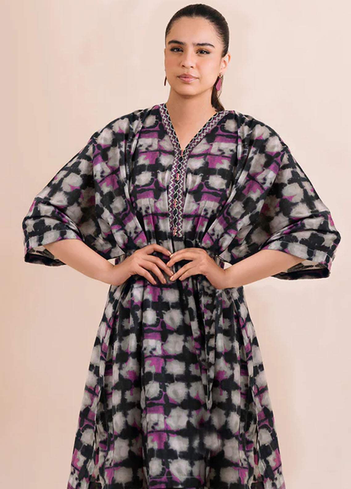 Declare Pret Printed Lawn 2 Piece Suit P1124B