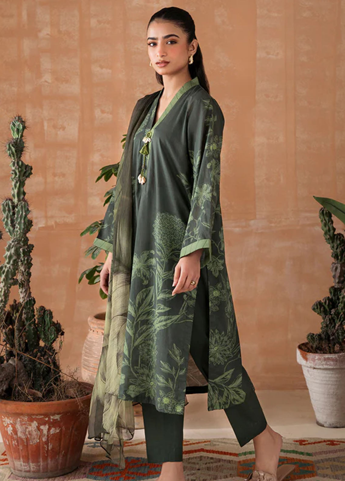 Declare Pret Printed Lawn 3 Piece Suit P1050A-Green