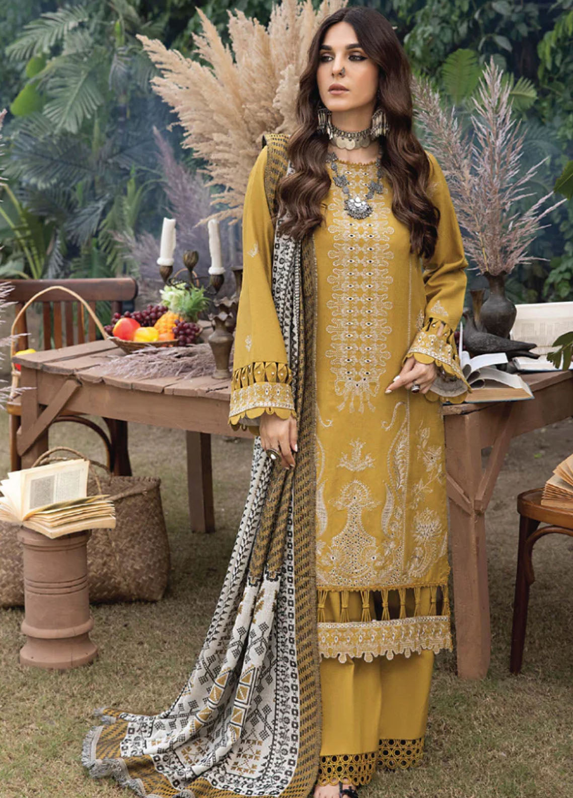 Denara By Humdum Embroidered Wool Suit Unstitched 3 Piece HD24D D-06 - Winter Collection