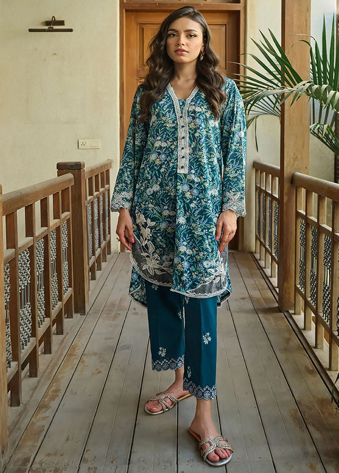 Dhanak Pret Embroidered Lawn 2 Piece Suit DC-2176 NAVY BLUE