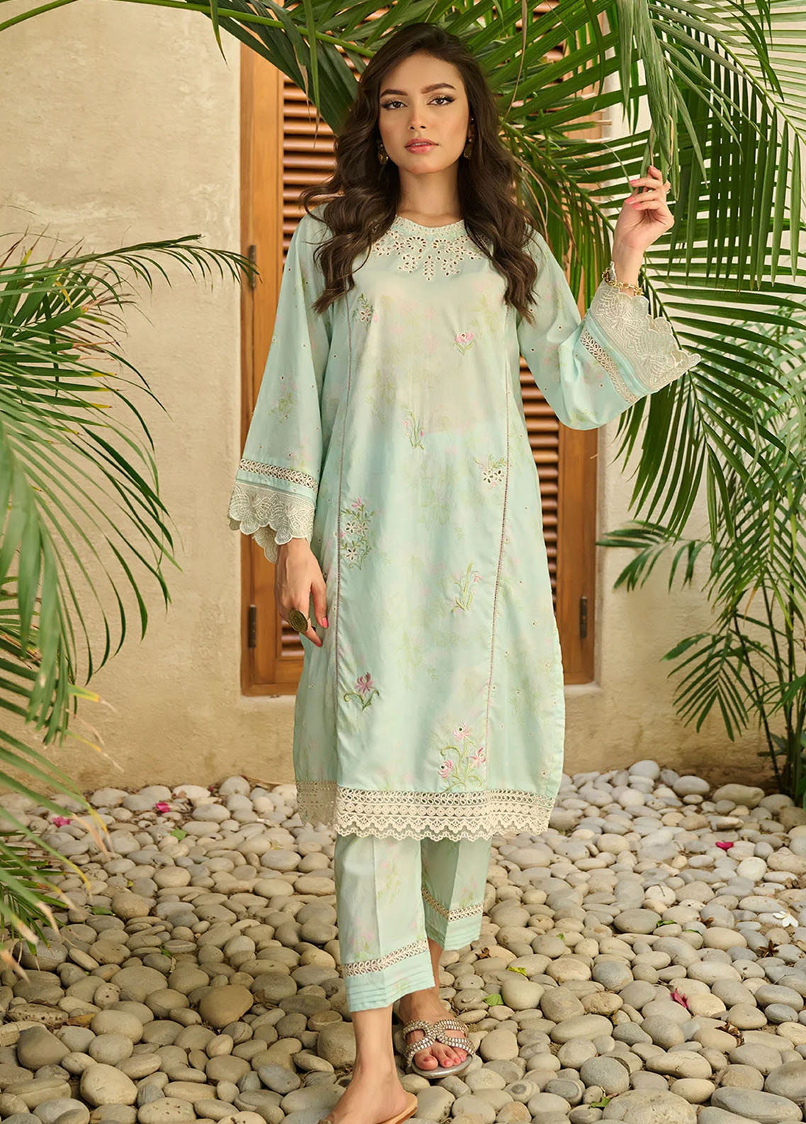 Dhanak Pret Embroidered Lawn 2 Piece Suit DC-2177 LIGHT GREEN