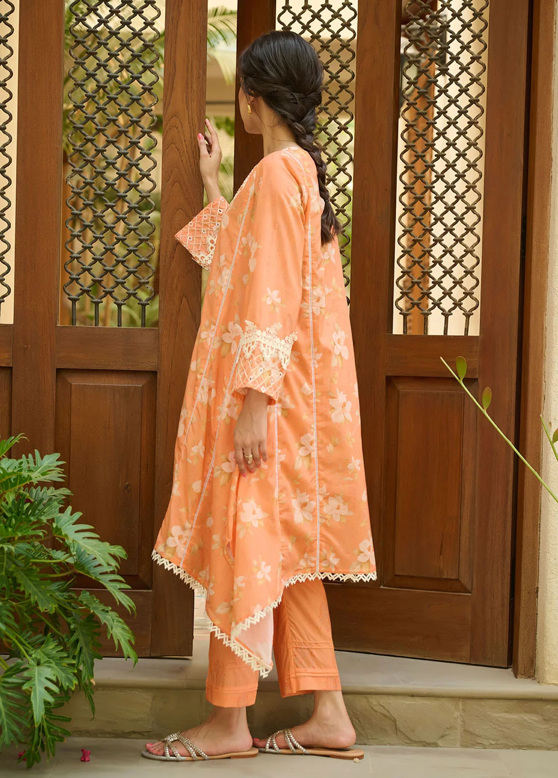 Dhanak Pret Embroidered Lawn 2 Piece Suit DC-2194 ORANGE