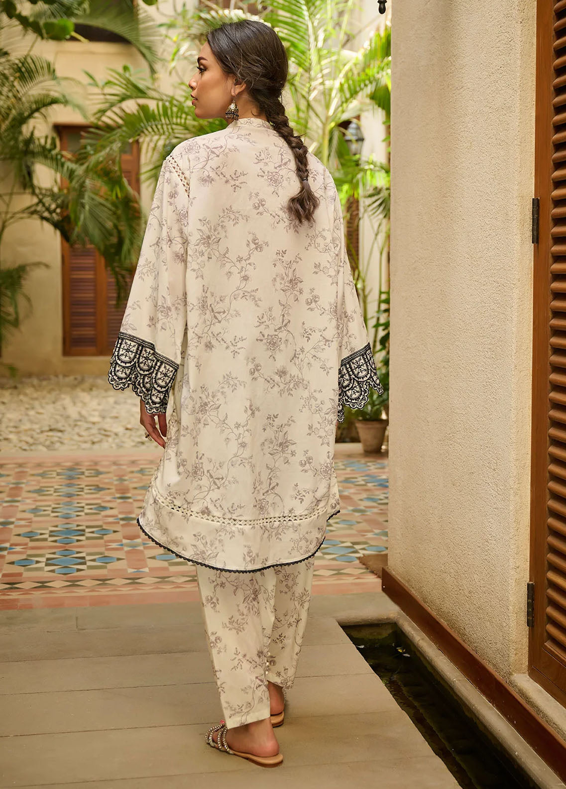 Dhanak Pret Embroidered Lawn 2 Piece Suit DC-2202 OFF WHITE