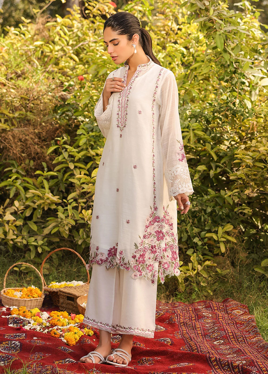 Dhanak Pret Embroidered Munar 2 Piece Suit DHK23M DA-2126 WHITE