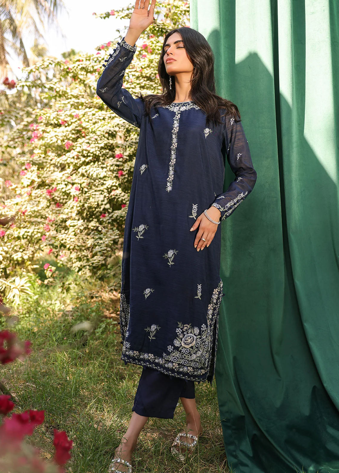 Dhanak Pret Embroidered Munar 2 Piece Suit DHK23M DA-2127 NAVY BLUE