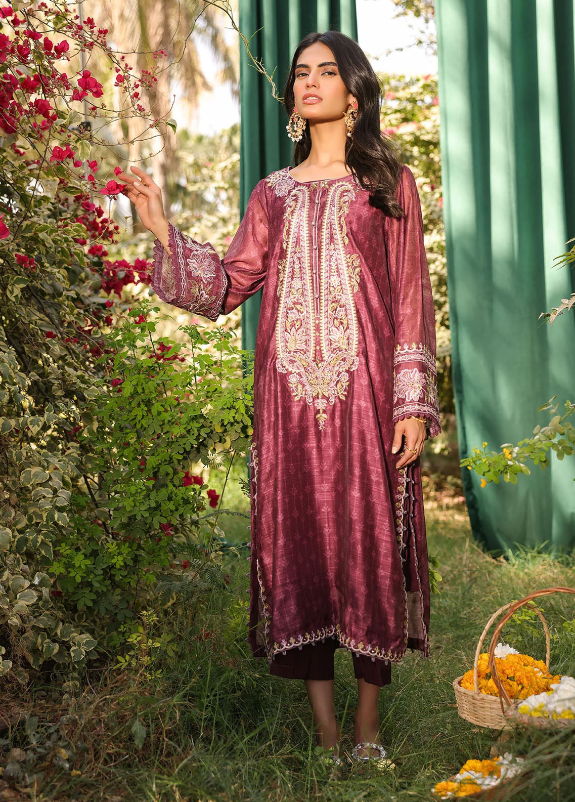 Dhanak Pret Embroidered Munar 2 Piece Suit DHK23M DA-2135 MAROON