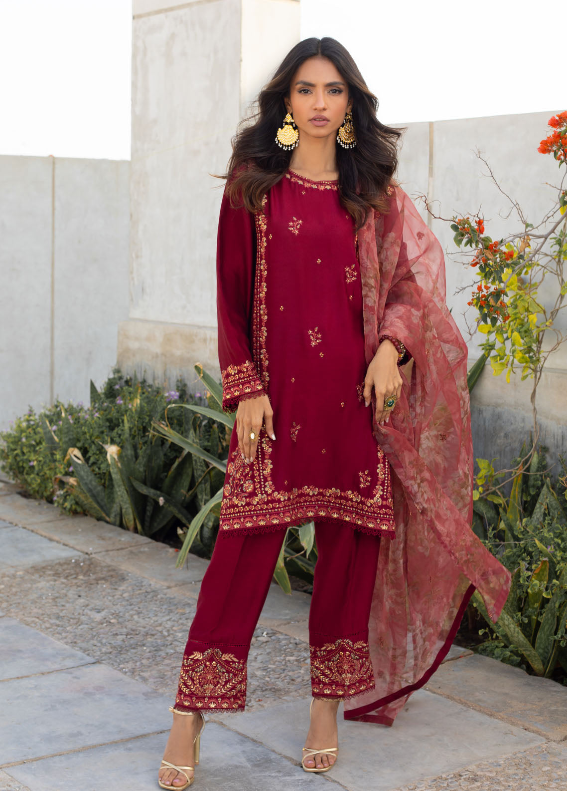 Dhanak Pret Embroidered 2 Piece Suit SS24DA-2290 MAROON