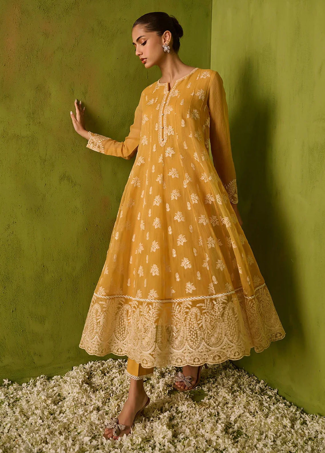 Dhanak Pret Embroidered Khaadi net 2 Piece Suit SS24DA-2479