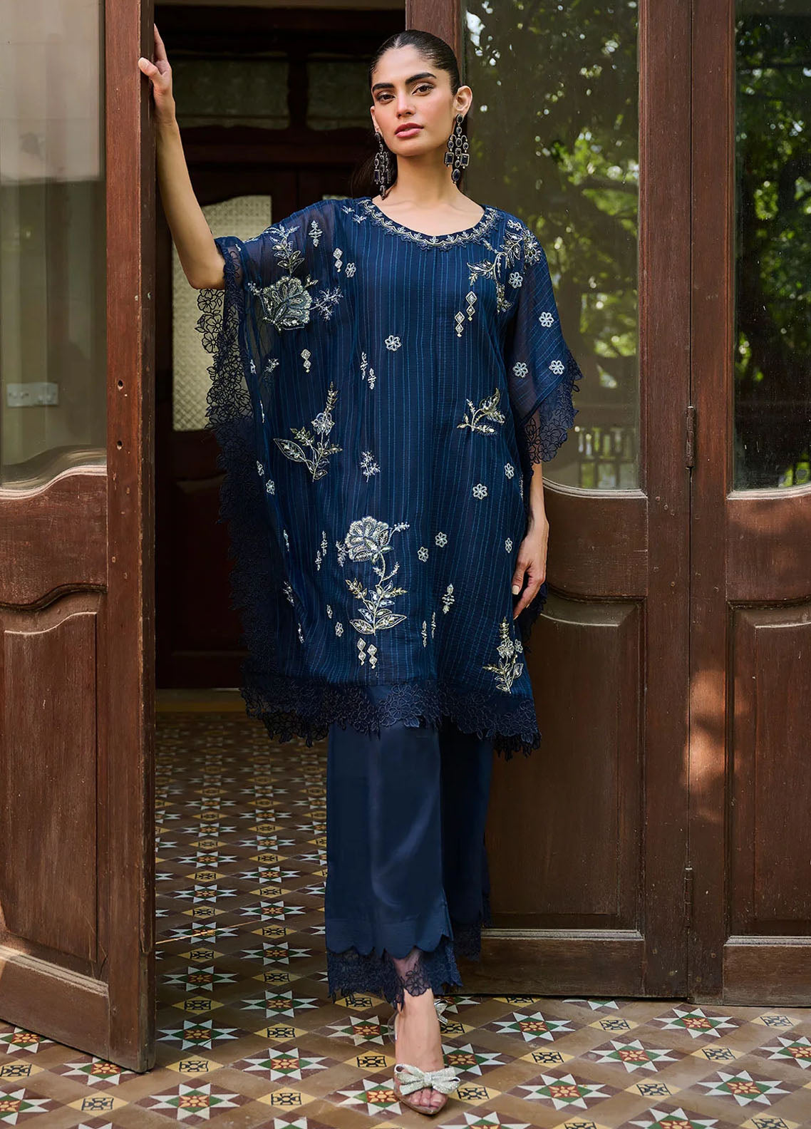 Dhanak Pret Embroidered Organza 2 Piece Suit SS24DA-2294