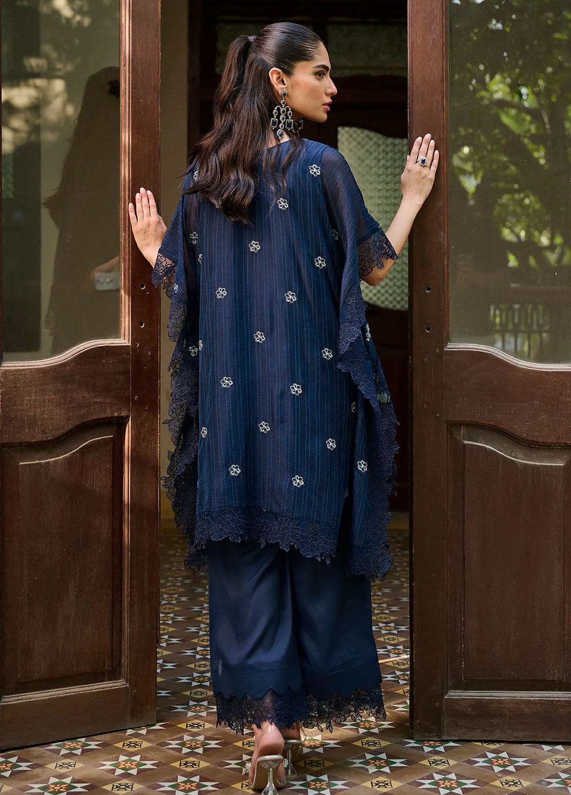 Dhanak Pret Embroidered Organza 2 Piece Suit SS24DA-2294