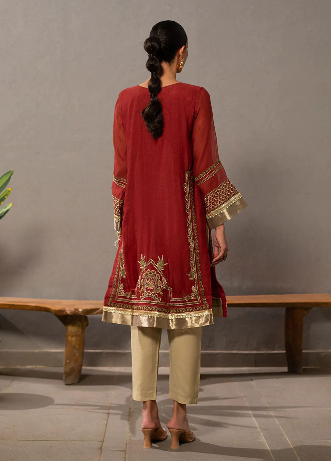 Dhanak Pret Embroidered Khaadi Net Kurti DA-2060 RUST