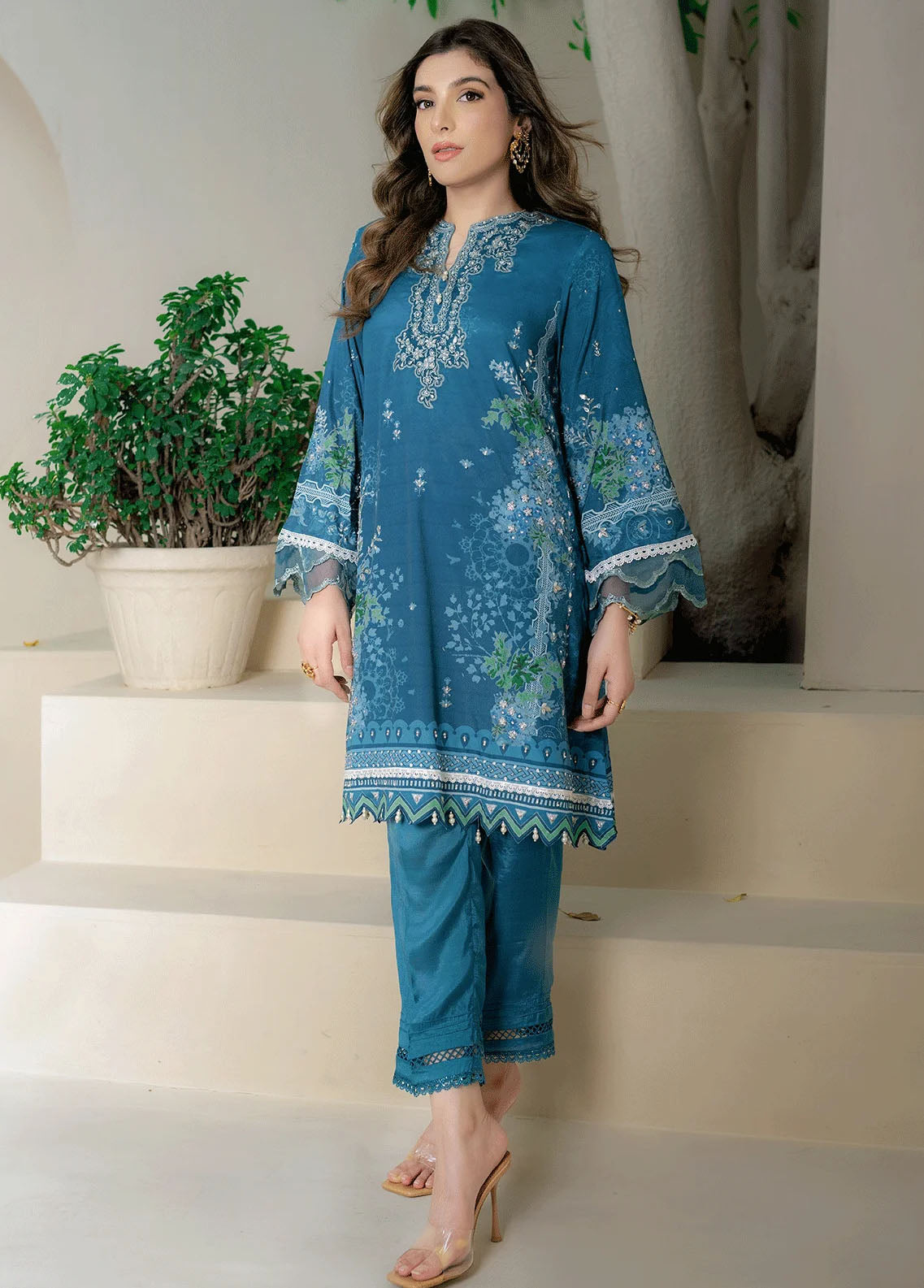 Dhanak Pret Embroidered Silk 2 Piece Suit DC-2273 TURQUOISE BLUE