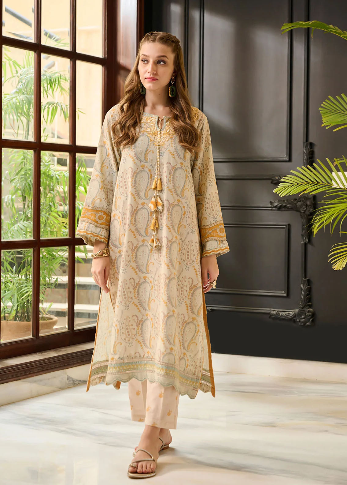 Dhanak Pret Embroidered Khaddar 2 Piece Suit DC-2282 BEIGE