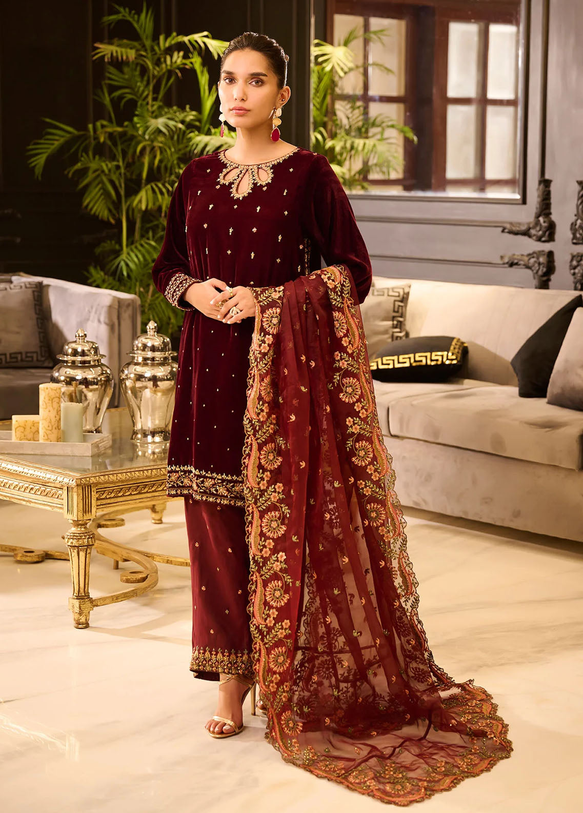 Dhanak Pret Embroidered Velvet 3 Piece Suit DL-0281 MAROON