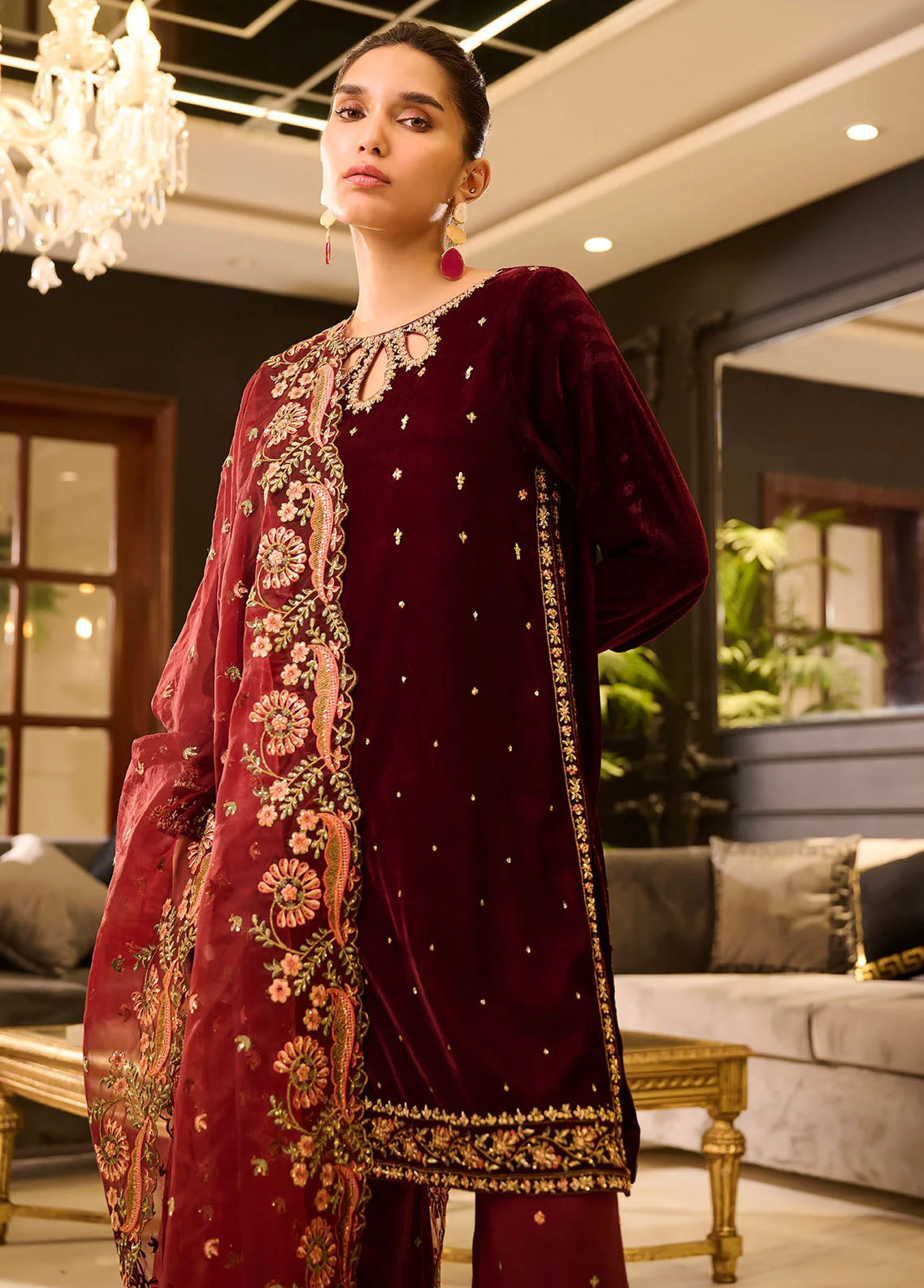 Dhanak Pret Embroidered Velvet 3 Piece Suit DL-0281 MAROON