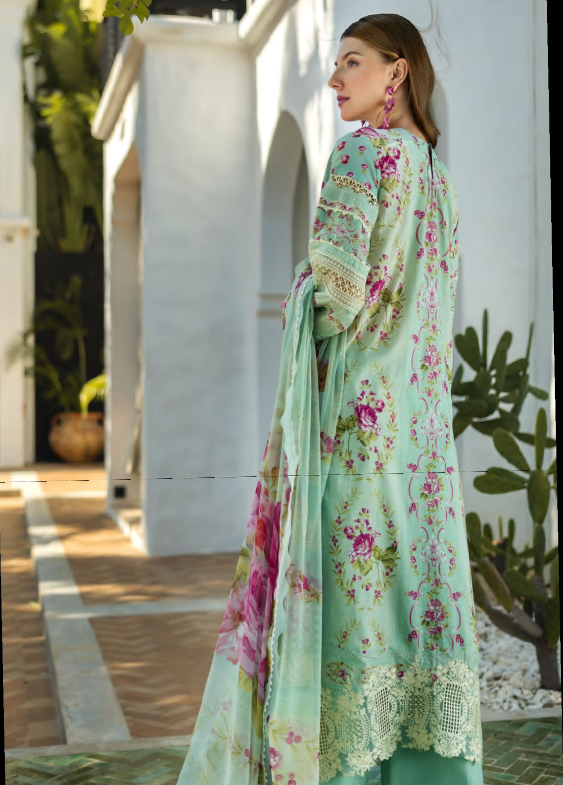 Signature by Elaf Unstitched Embroidered Lawn Collection 2025 ETS-03A