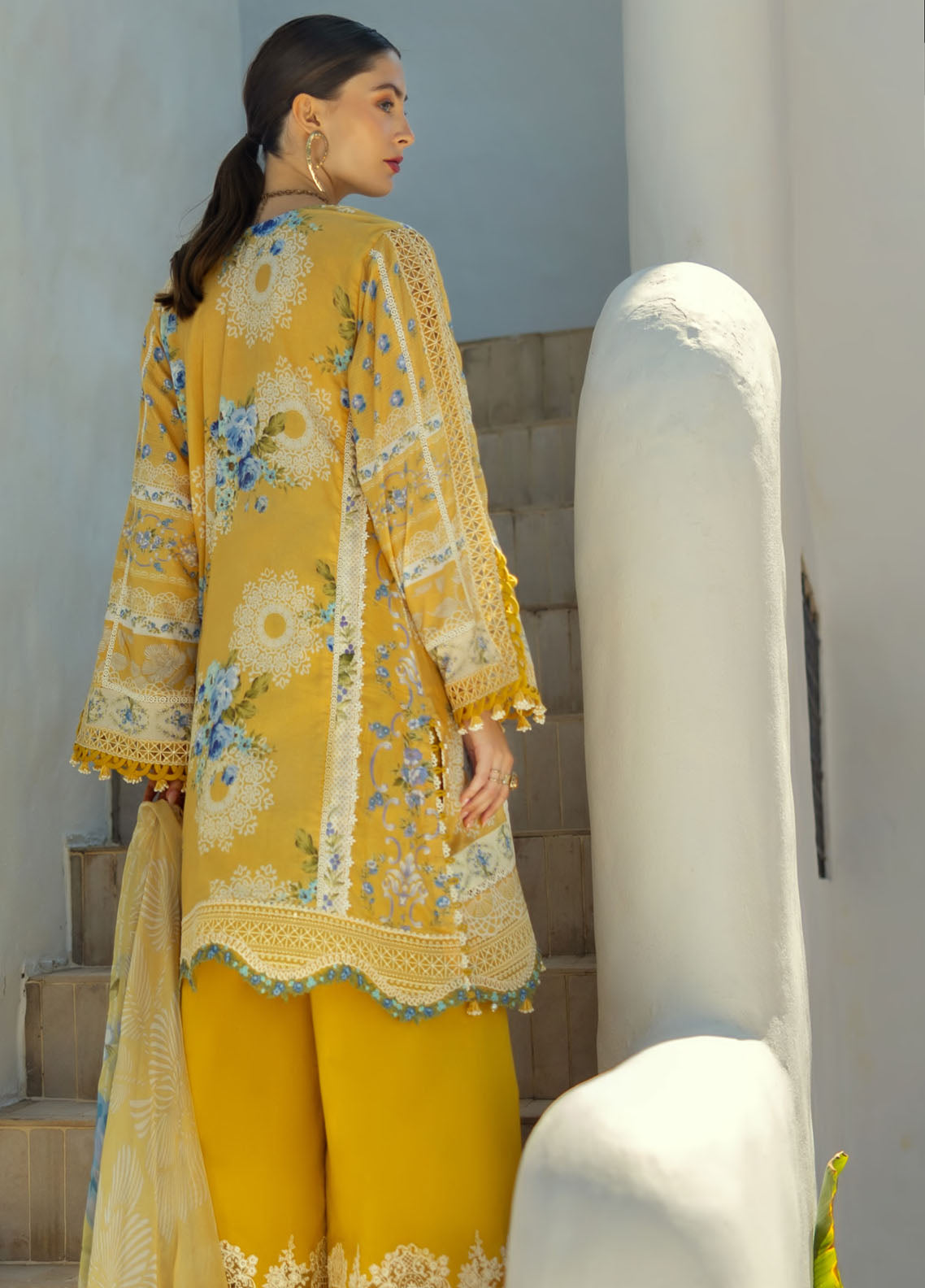 Signature by Elaf Unstitched Embroidered Lawn Collection 2025 ETS-03B