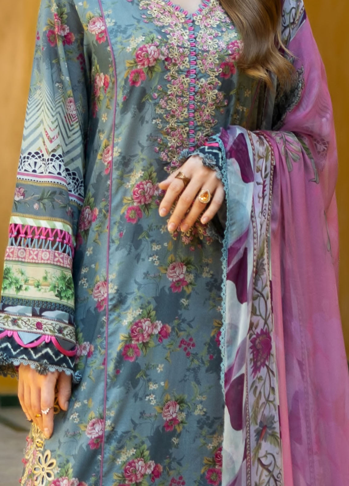 Signature by Elaf Unstitched Embroidered Lawn Collection 2025 ETS-07B