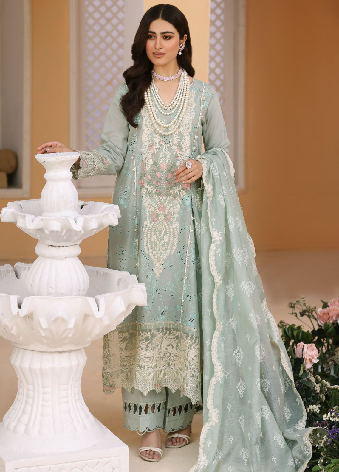 Elaf Pret Embroidered Lawn 3 Piece Suit EF23RW ELP-01A Frosty