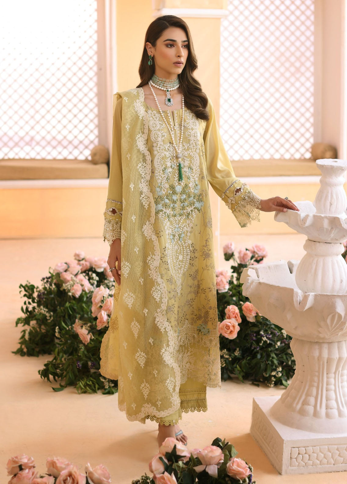 Elaf Pret Embroidered Lawn 3 Piece Suit EF23RW ELP-01B Evelyn