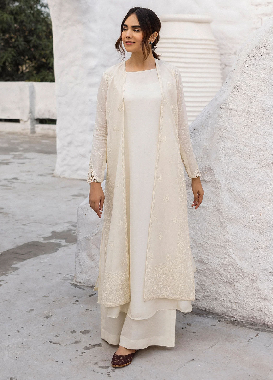 Erum Khan Pret Embroidered Cotton Karandi 3 Piece Amani