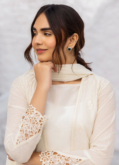 Erum Khan Pret Embroidered Cotton Karandi 3 Piece Amani