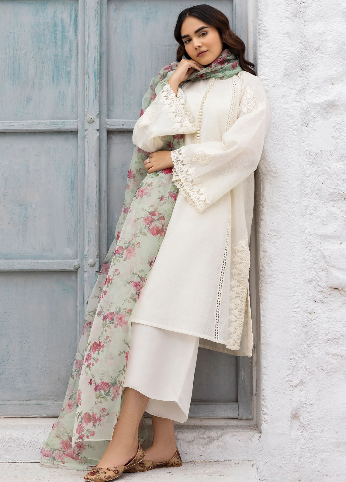 Erum Khan Pret Embroidered Cotton Karandi 3 Piece Haya