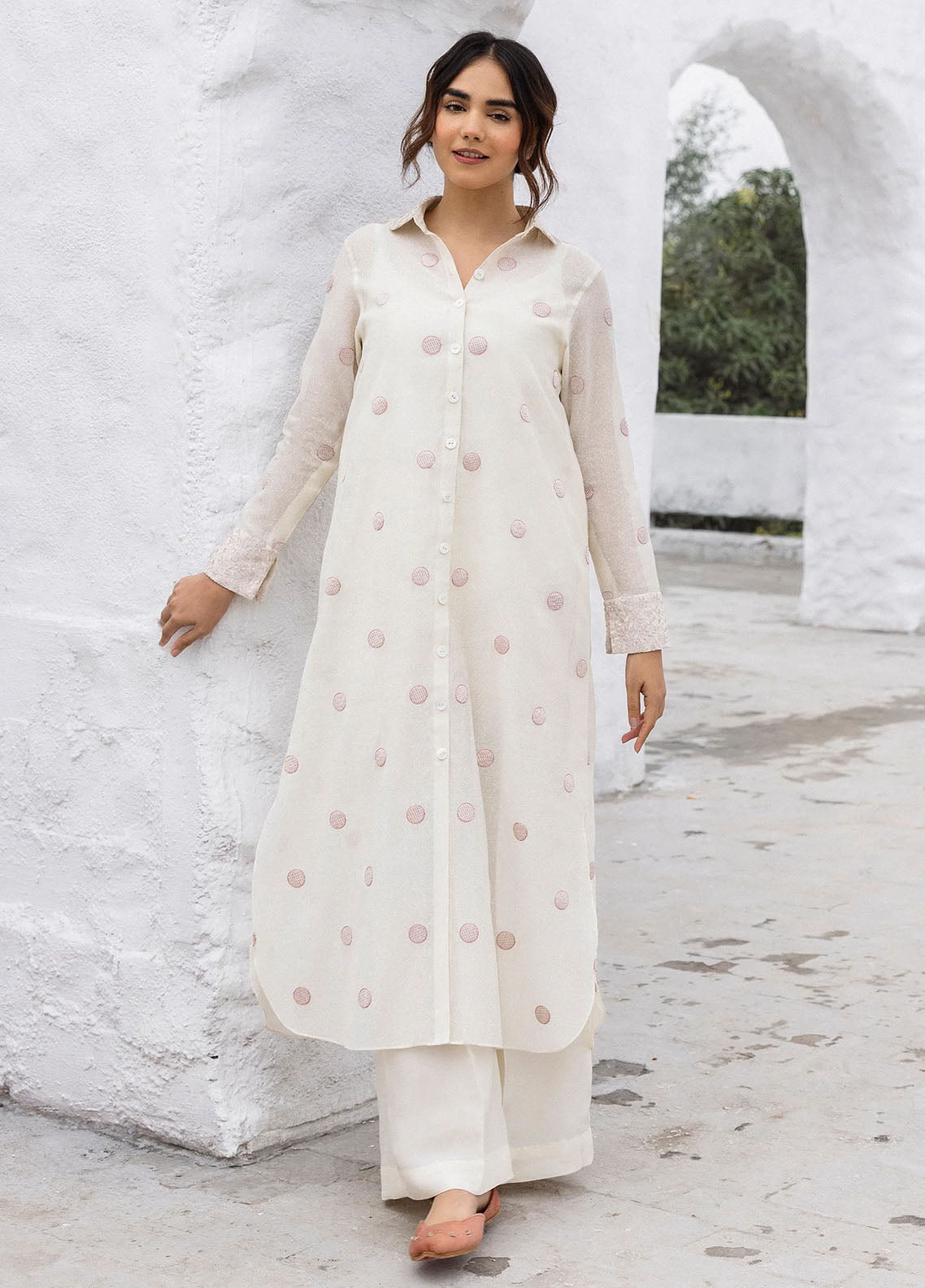 Erum Khan Pret Embroidered Cotton Karandi 3 Piece Safa
