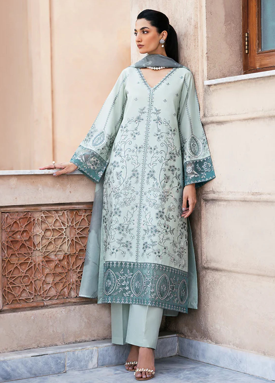 Esra Fashion Pret Embroidered Lawn 3 Piece Suit LX-24-16