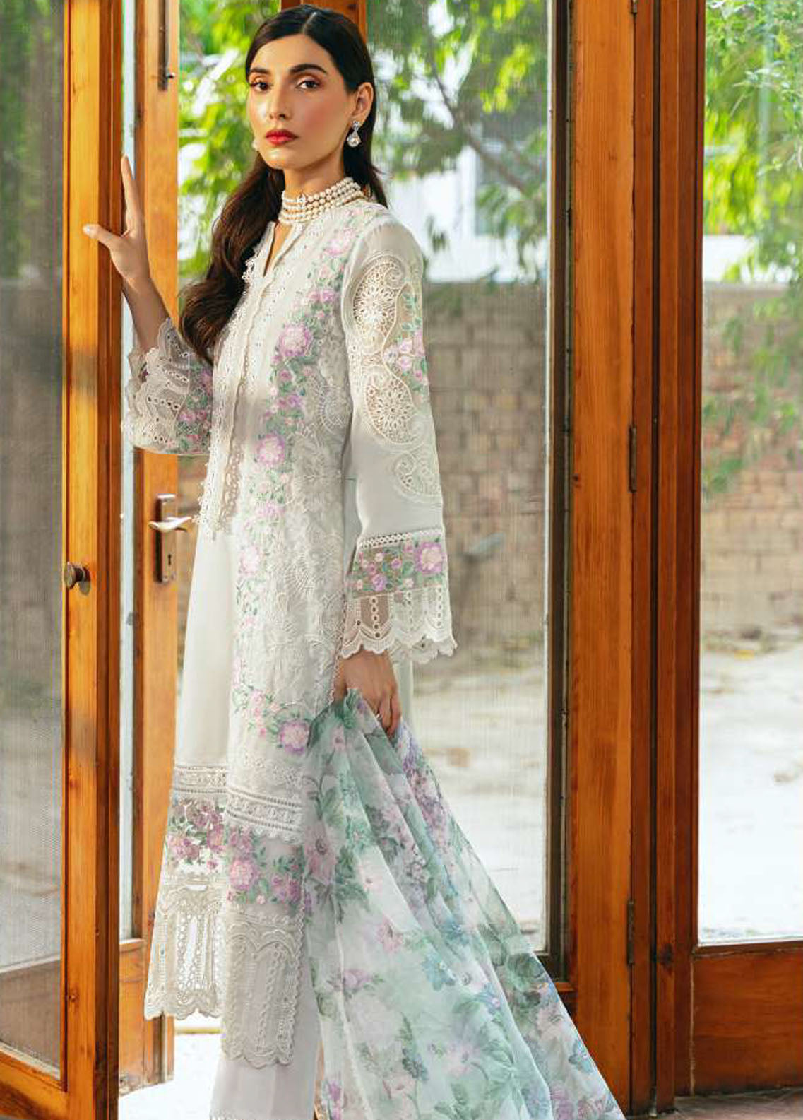 Saira Rizwan Pret Embroidered Lawn 3 Piece Suit SR23E Aria