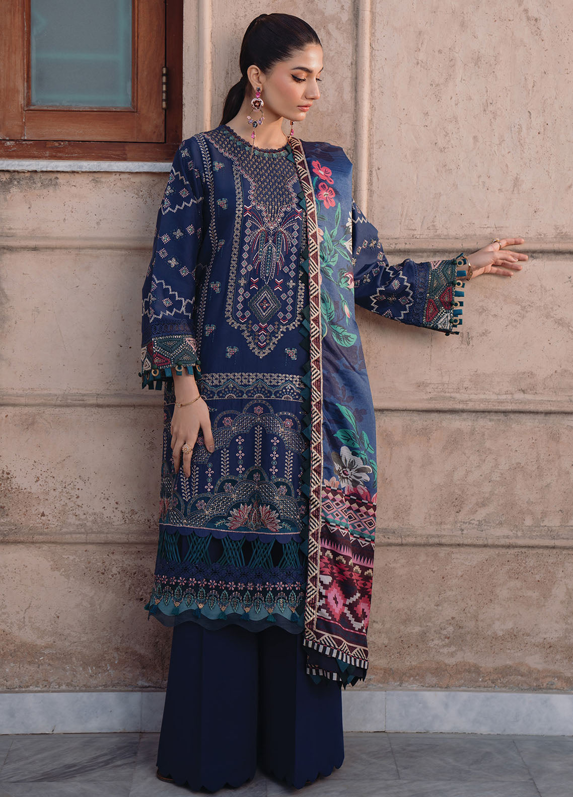 Farozaan By Xenia Formals Lawn Collection 2024 08 Aali