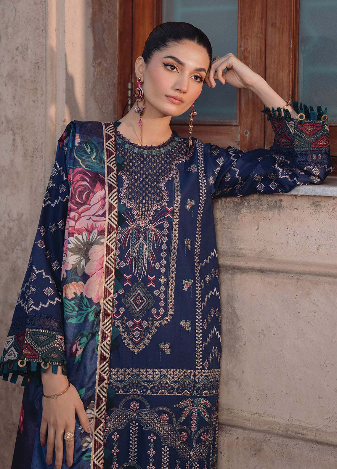 Farozaan By Xenia Formals Lawn Collection 2024 08 Aali