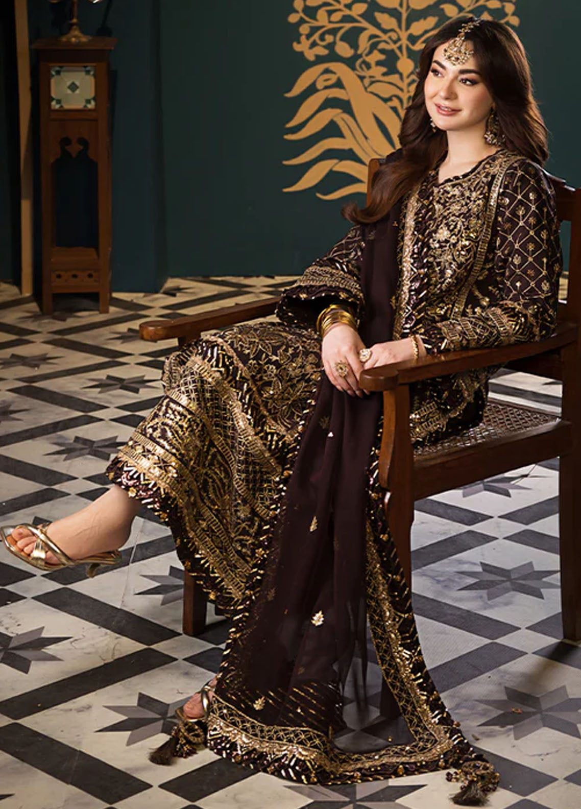 Fasana-e-Ishq By Asim Jofa Eid Luxury Lawn Collection 2024 AJFI-04