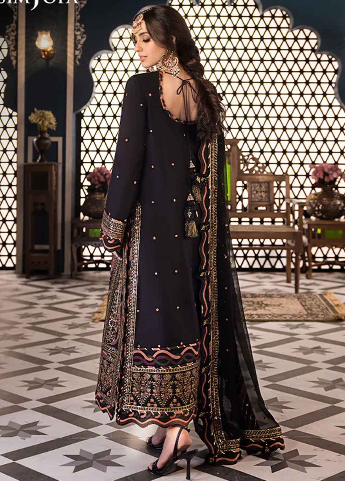 Fasana-e-Ishq By Asim Jofa Eid Luxury Lawn Collection 2024 AJFI-05