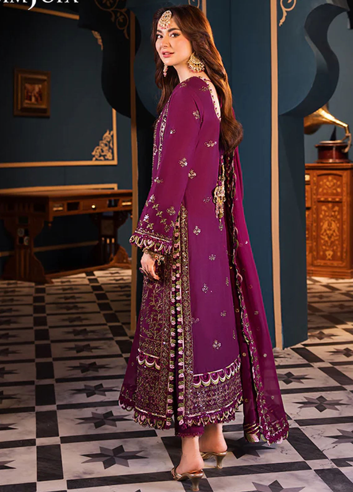 Fasana-e-Ishq By Asim Jofa Eid Luxury Lawn Collection 2024 AJFI-11