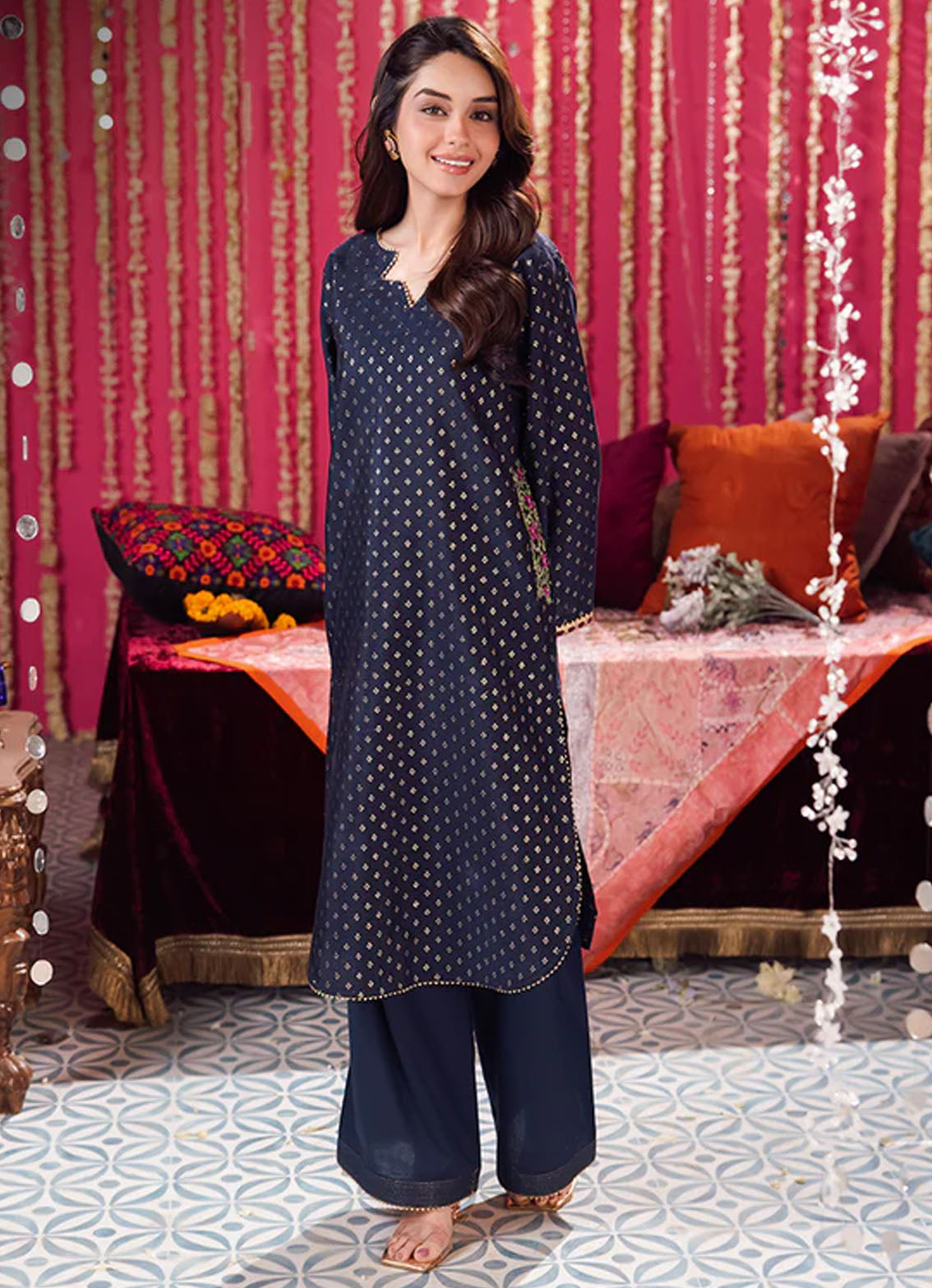 Floral Pattern By Asim Jofa Pret Embroidered Jacquard 2 Piece Suit AJFP-04