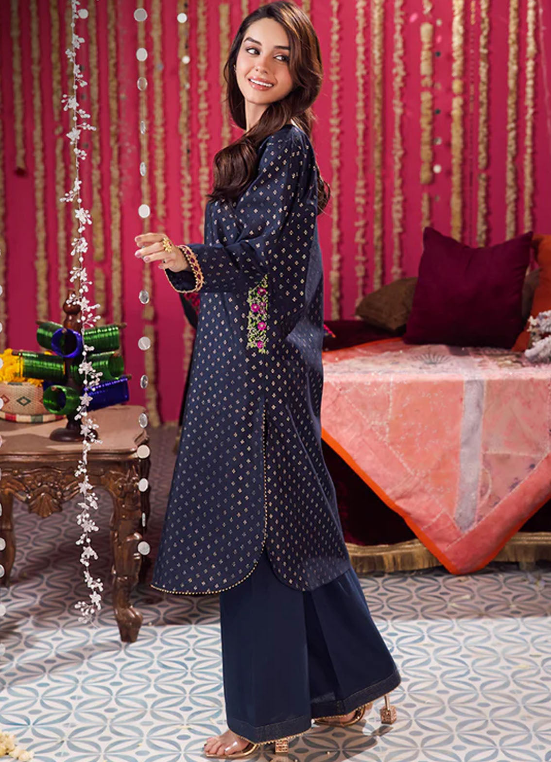 Floral Pattern By Asim Jofa Pret Embroidered Jacquard 2 Piece Suit AJFP-04