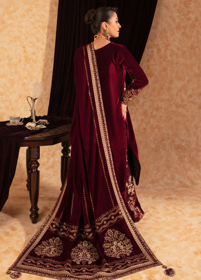 Fozia Khalid Pret Embroidered Velvet 2 Piece Suit Duchess