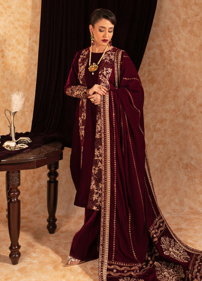 Fozia Khalid Pret Embroidered Velvet 2 Piece Suit Duchess