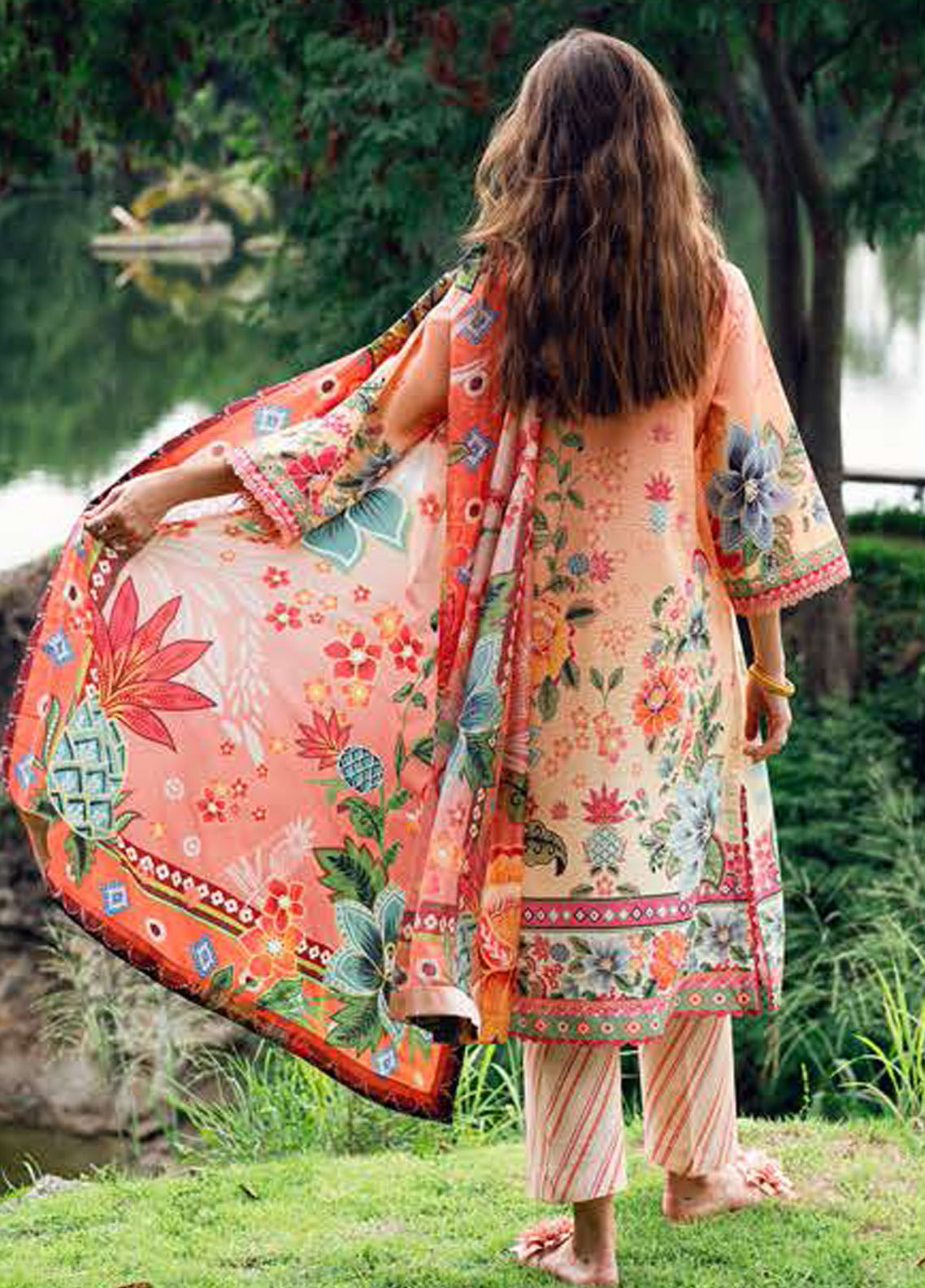Garden Veil by Roheenaz Embroidered Lawn Suits Unstitched 3 Piece RN25GV D-04 A Petal Glaze