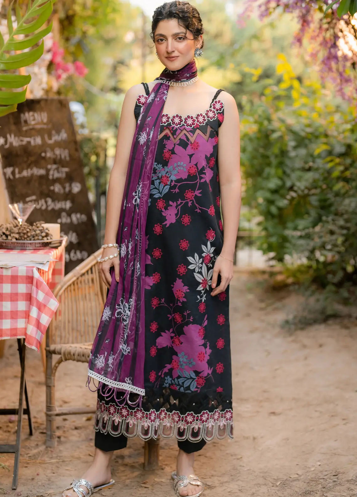 Gulkari by Asifa and Nabeel Unstitched Summer Collection 2025 GKL-01 Pale Rose