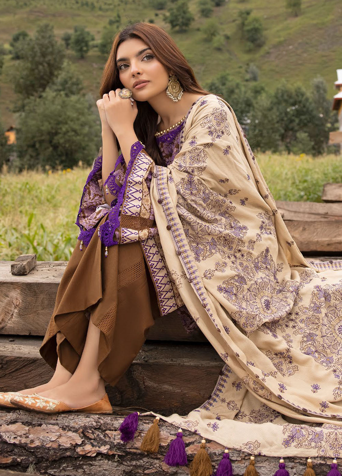 Gul Ahmed Embroidered Cotail Suits Unstitched 3 Piece GA24UW CV-42009 - Winter Collection