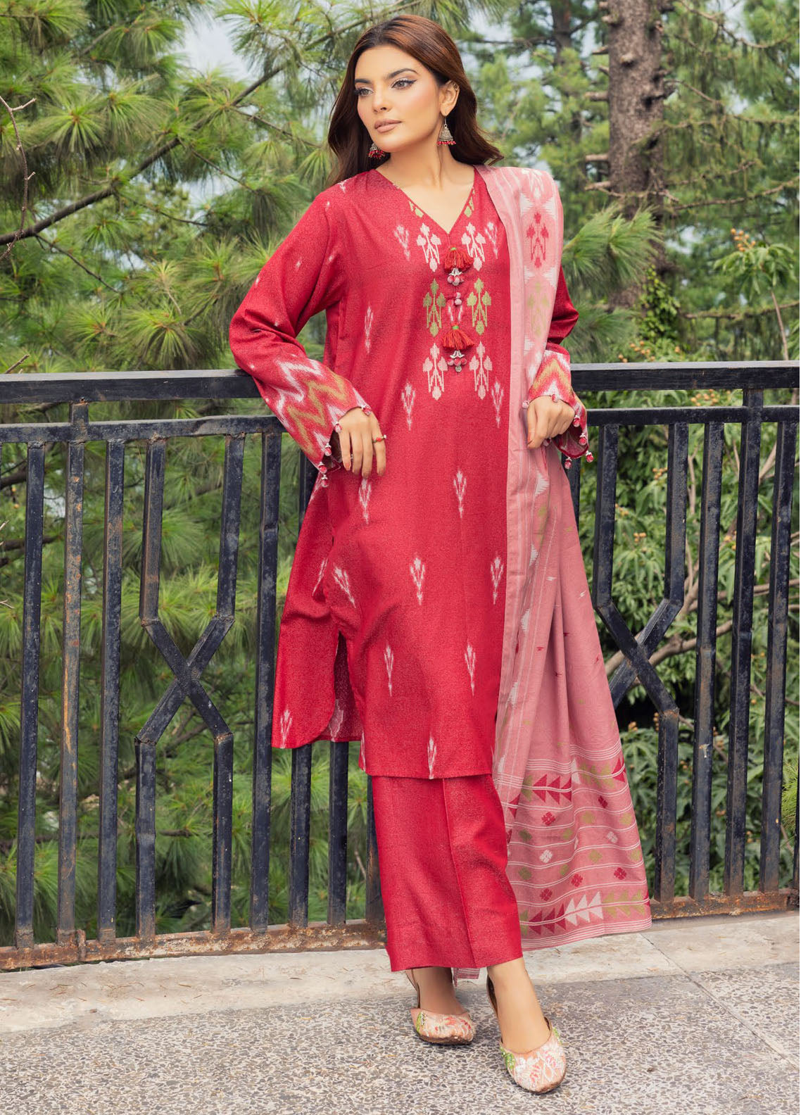 Gul Ahmed Embroidered Jacquard Suits Unstitched 3 Piece GA24UW MJ-42060 - Winter Collection