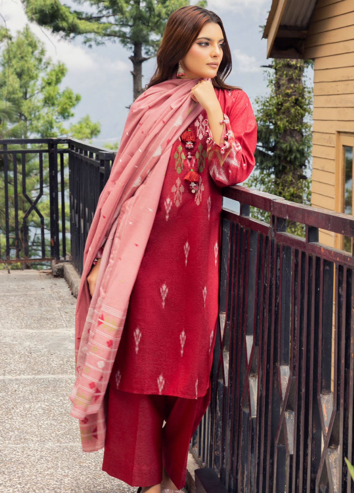 Gul Ahmed Embroidered Jacquard Suits Unstitched 3 Piece GA24UW MJ-42060 - Winter Collection