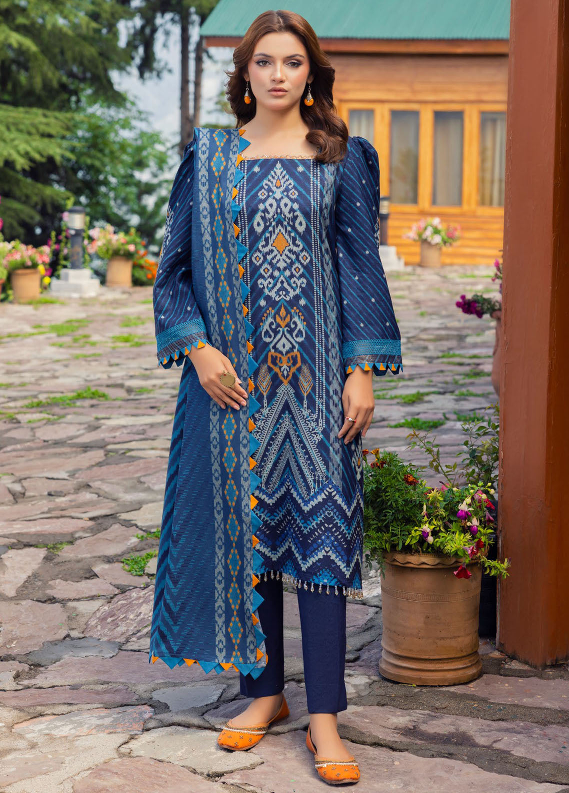 Gul Ahmed Printed Dhanak Suits Unstitched 3 Piece GA24UW DH-42003 - Winter Collection