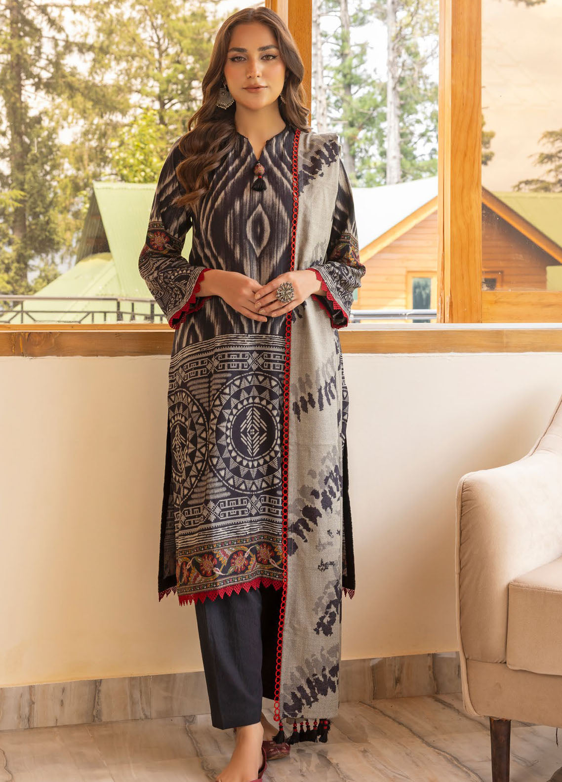 Gul Ahmed Printed Dhanak Suits Unstitched 3 Piece GA24UW DH-42004 - Winter Collection