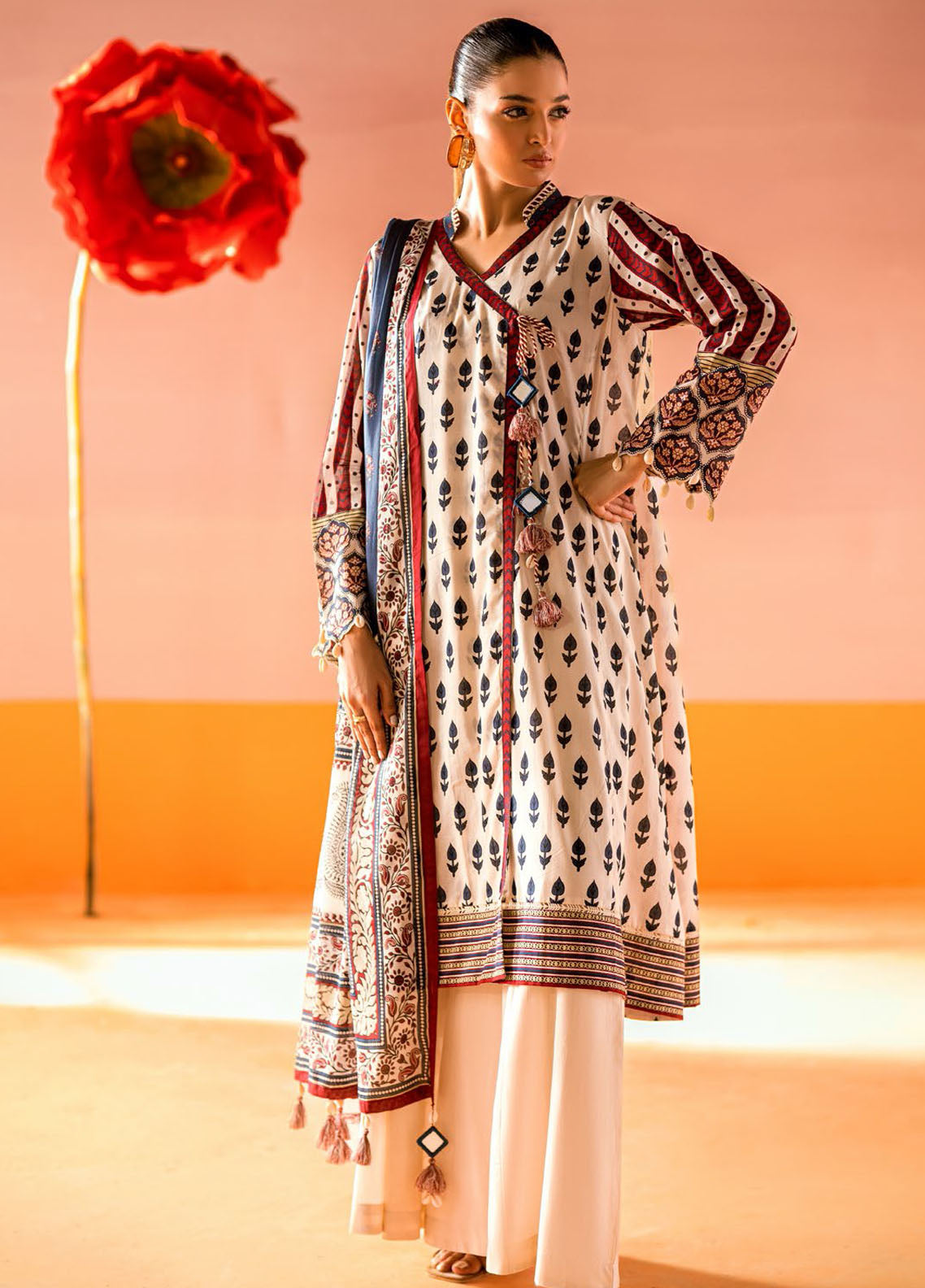 Gul Ahmed Printed Lawn Suits Unstitched 3 Piece CL62014