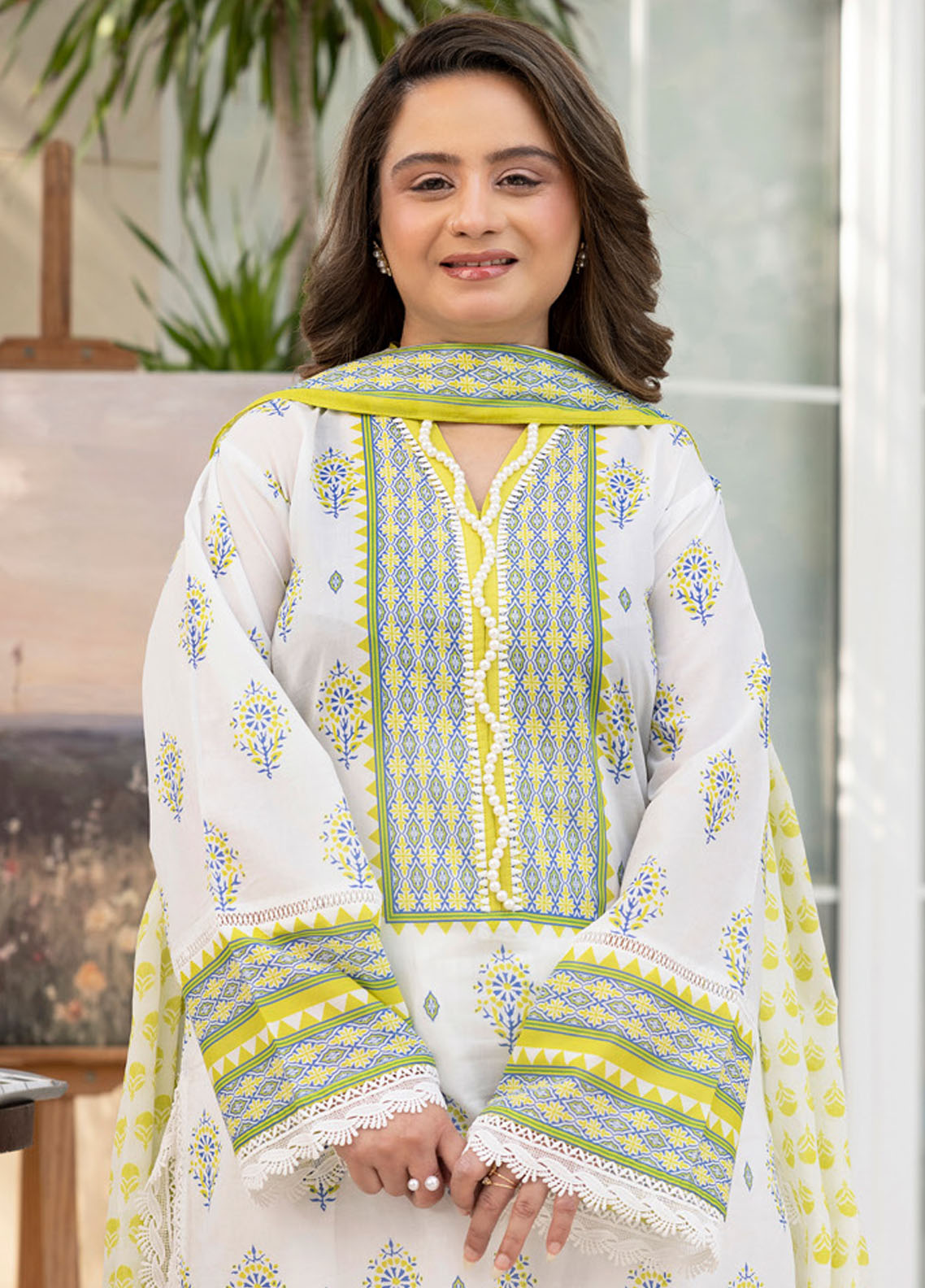 Gul Ahmed Printed Lawn Unstitched Suits 3 Piece GA25MS CL-52665