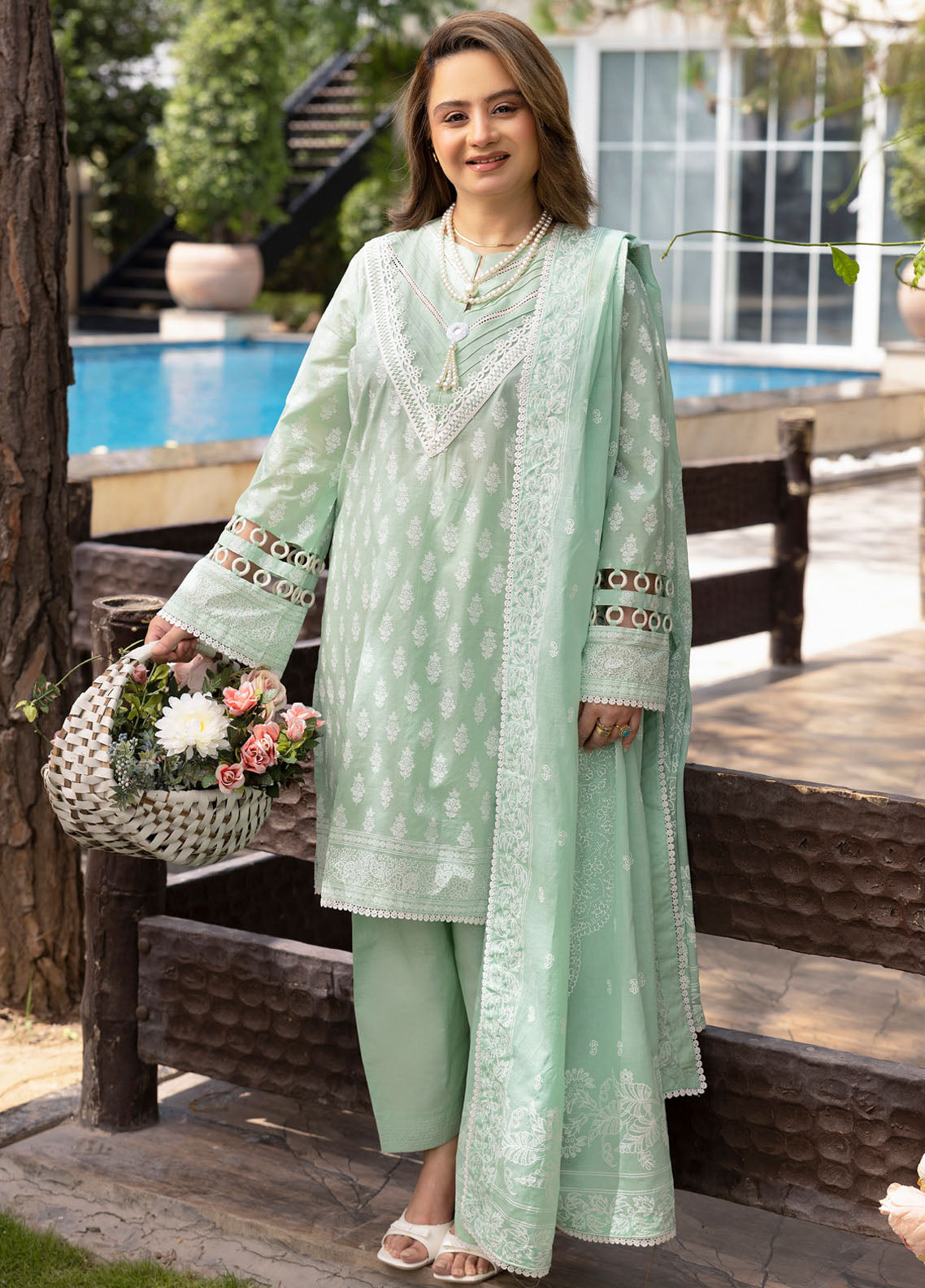 Gul Ahmed Printed Lawn Unstitched Suits 3 Piece GA25MS CL-52678